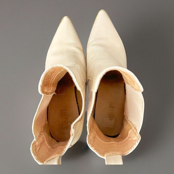 Mi.iM Esmee Chelsea Boot Size 8.5 Off White Stacked Heel Pointed Toe Bootie - Picture 6 of 15